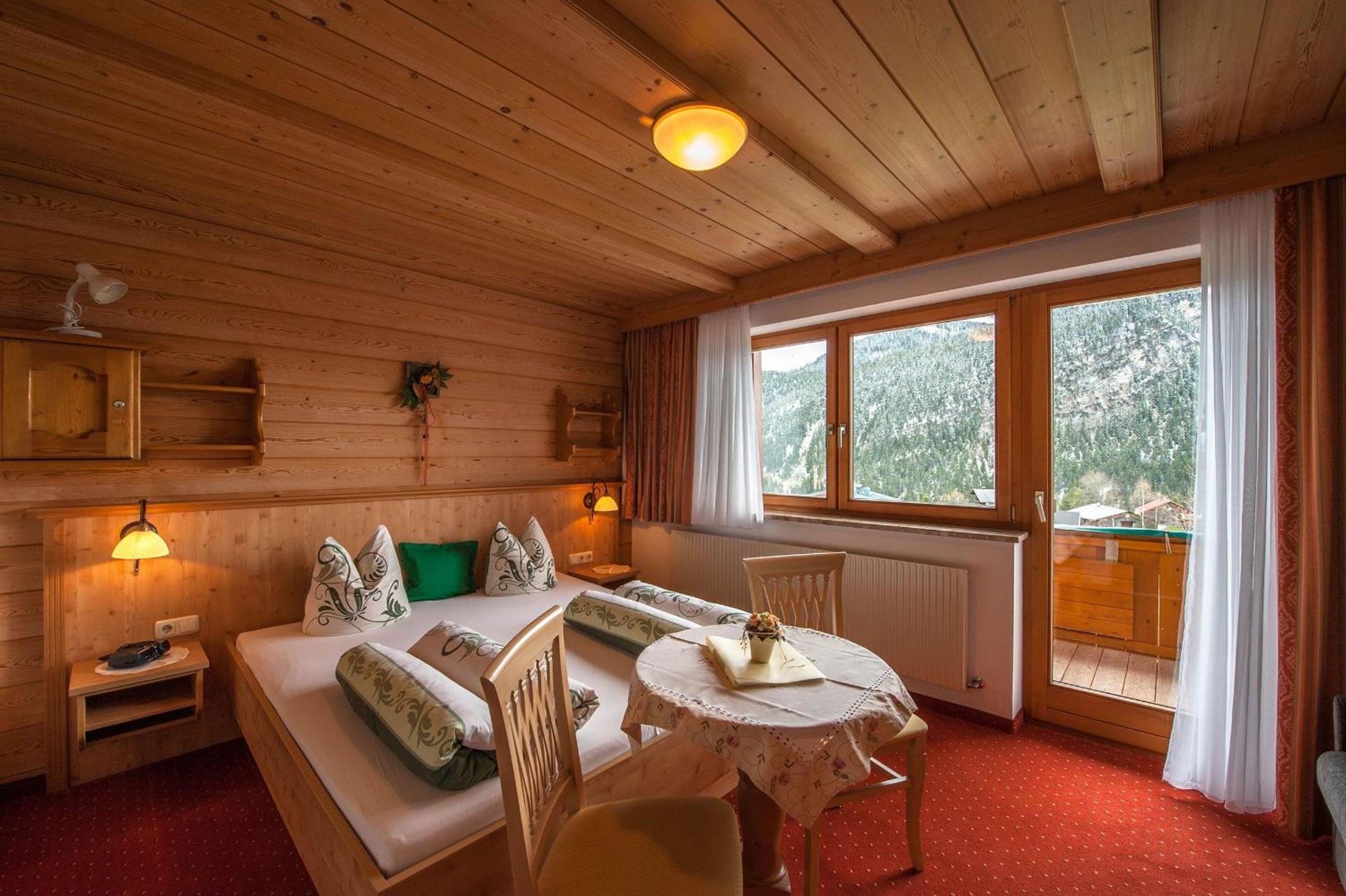 Gaestehaus Alpenblick Берванг Экстерьер фото